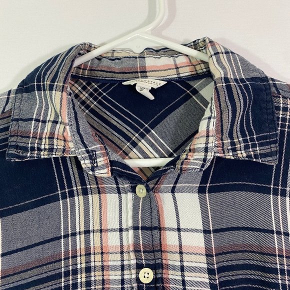 Aeropostale Navy Blue Plaid Button Shirt - Picture 2 of 9